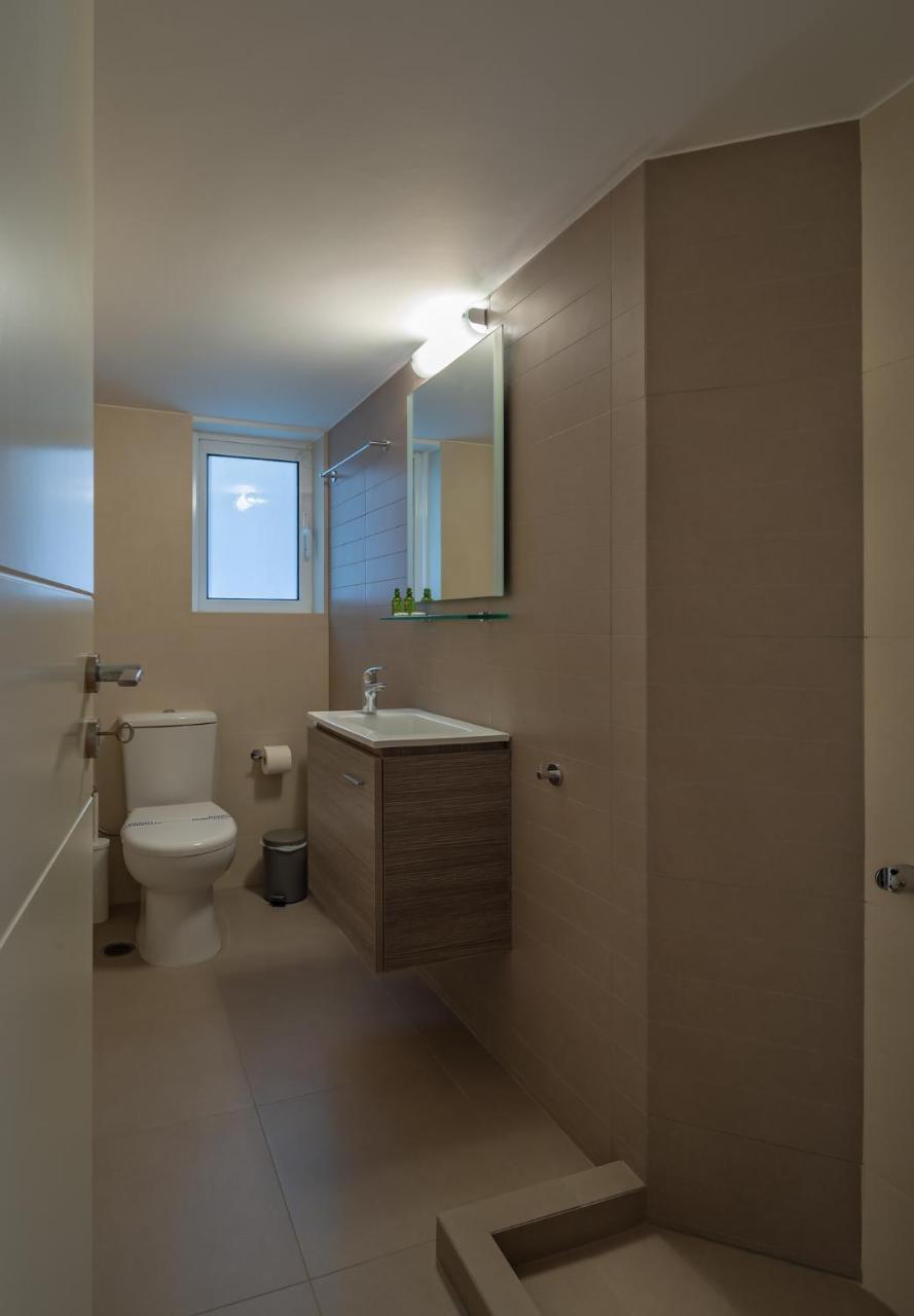 Sagittarius - Faliro Sea Side Apartment Athena Bagian luar foto