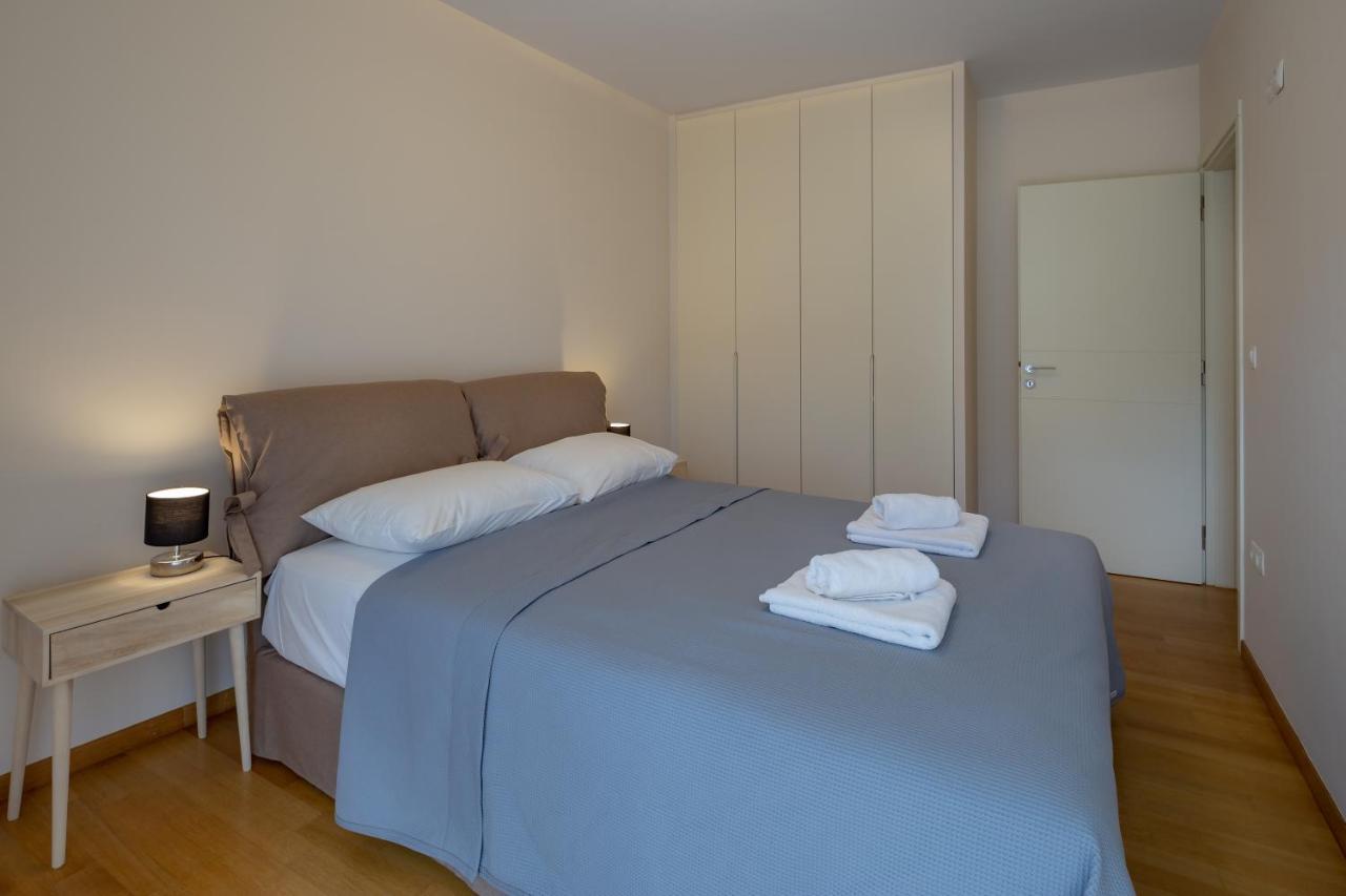Sagittarius - Faliro Sea Side Apartment Athena Bagian luar foto
